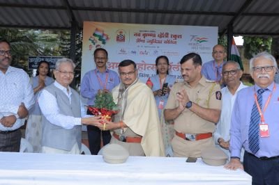 सुरज फाउंडेशनच्या अमृत महोत्सवी रॅलीस प्रतिसाद