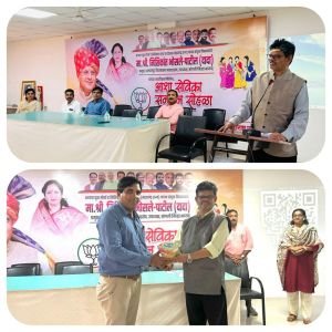 Sunday (30th July) attended a Training session    organized by Krishna Sahodaya Complex Sangli  on the topic.
Mounding a New Generation  Excellent CBSE Teacher  by Mr Edmond Dantise  . It was a great fruitful session & revision about updates in CBSE