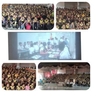   A very entertaining film LET'S CHANGE  with the best moral values was shown by Shree Samarth films Navi Mumbai as per the GR of Educational Department Mantralay Maharashtra State