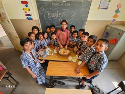 Nav Krishna Valley school celebration bag less day in school making different different things 