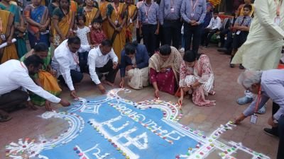 नव कृष्णा व्हॅली स्कूल अँड ज्युनियर कॉलेज व रोटरी क्लब कृष्णा व्हॅली सांगली यांच्या संयुक्त विद्यमाने मतदान जागृती अभियान व त्रिपुरारी पौर्णिमा सेलिब्रेशन केली