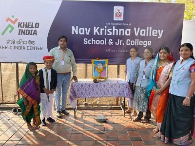 3.Jan.2025 Nav Krishna Valley School celebrated the Birth anniversary of Savitribai Phule????????✨✨a pioneering Indian social reformer and educator, with great enthusiasm.

The celebration was held in our school's assembly and was attended by all students and staff members. The program began with a photo pujan by Vice Principal Prashant Chavan Sir, State Board Principal Sunita Patil ma'am, and the coordinators.

Vice Principal Prashant Chavan Sir delivered a motivational speech about Savitribai Phule's life and her contributions to education. Bharti ma'am also spoke about the importance of education and how Savitribai Phule's work has inspired generations of students.

The highlight of the program was a presentation by Kartiki Jadhav from Std 9, Mithila Pawar, and Pratik Mane from Class 3, who presented themselves as Savitribai Phule and Jyotirao Phule.

The celebration was a huge success and inspired us to follow in Savitribai Phule's footsteps and work towards creating a more equitable and just society